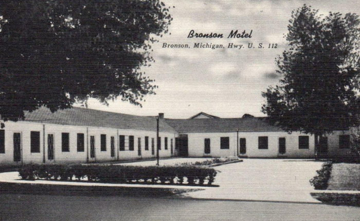 Bronson Motel - Old Postcard